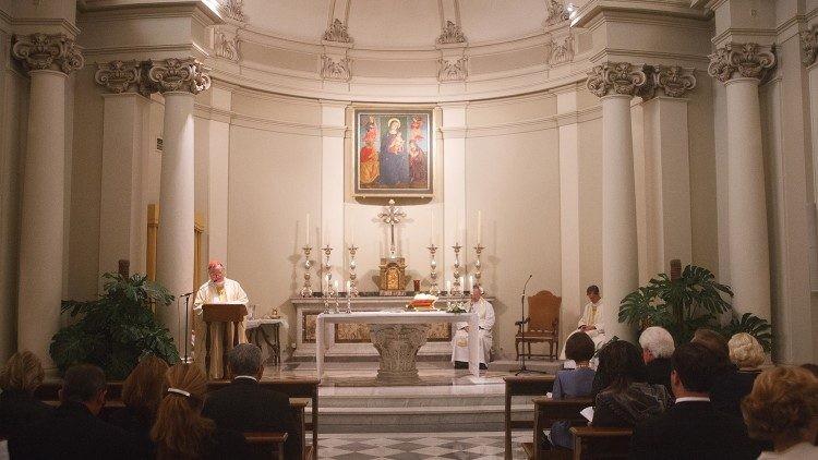 Bộ Phụng tự Vatican khẳng định giáo dân không được giảng trong Thánh lễ