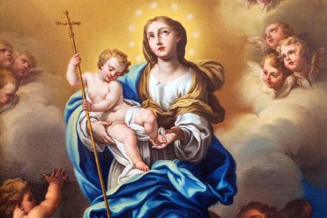 Trong mùa chay, Mẹ Maria chỉ cho chúng ta cách chia sẻ cuộc khổ nạn của Chúa Kitô.